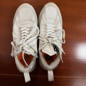 women’s veja shoes size 5